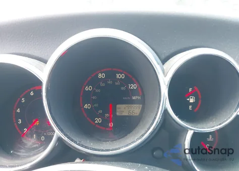 2004 Pontiac Vibe из США, поврежденный, VIN 5Y2SL62834Z407575